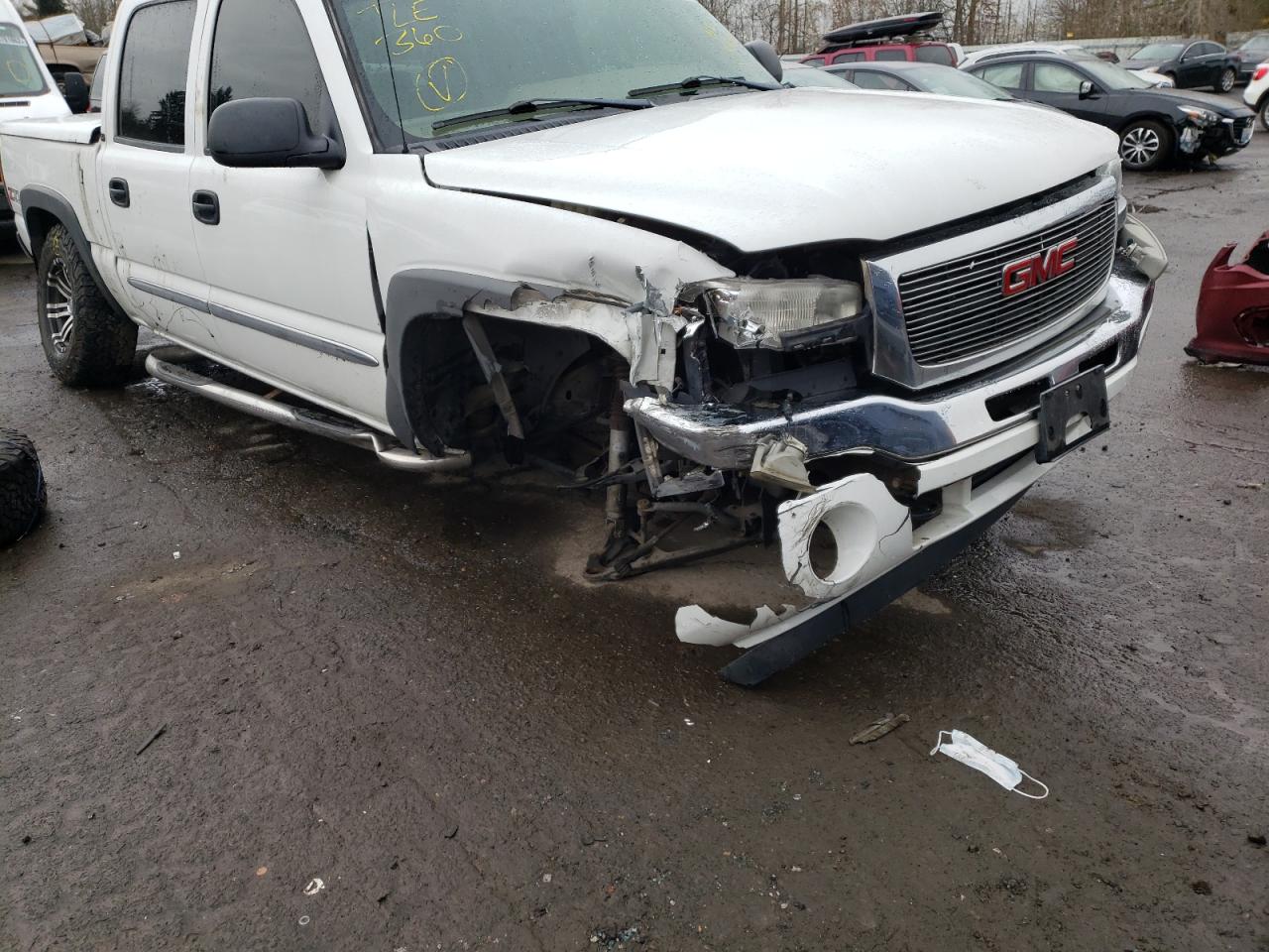 Photo 9 from auction – 2005 GMC NEW SIERRA with VIN 2GTEK13TX51156344