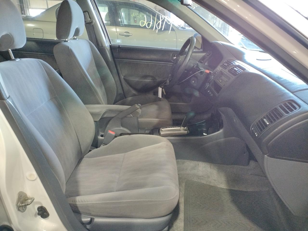 Photo 5 from auction – 2003 HONDA CIVIC LX with VIN 2HGES16563H545713
