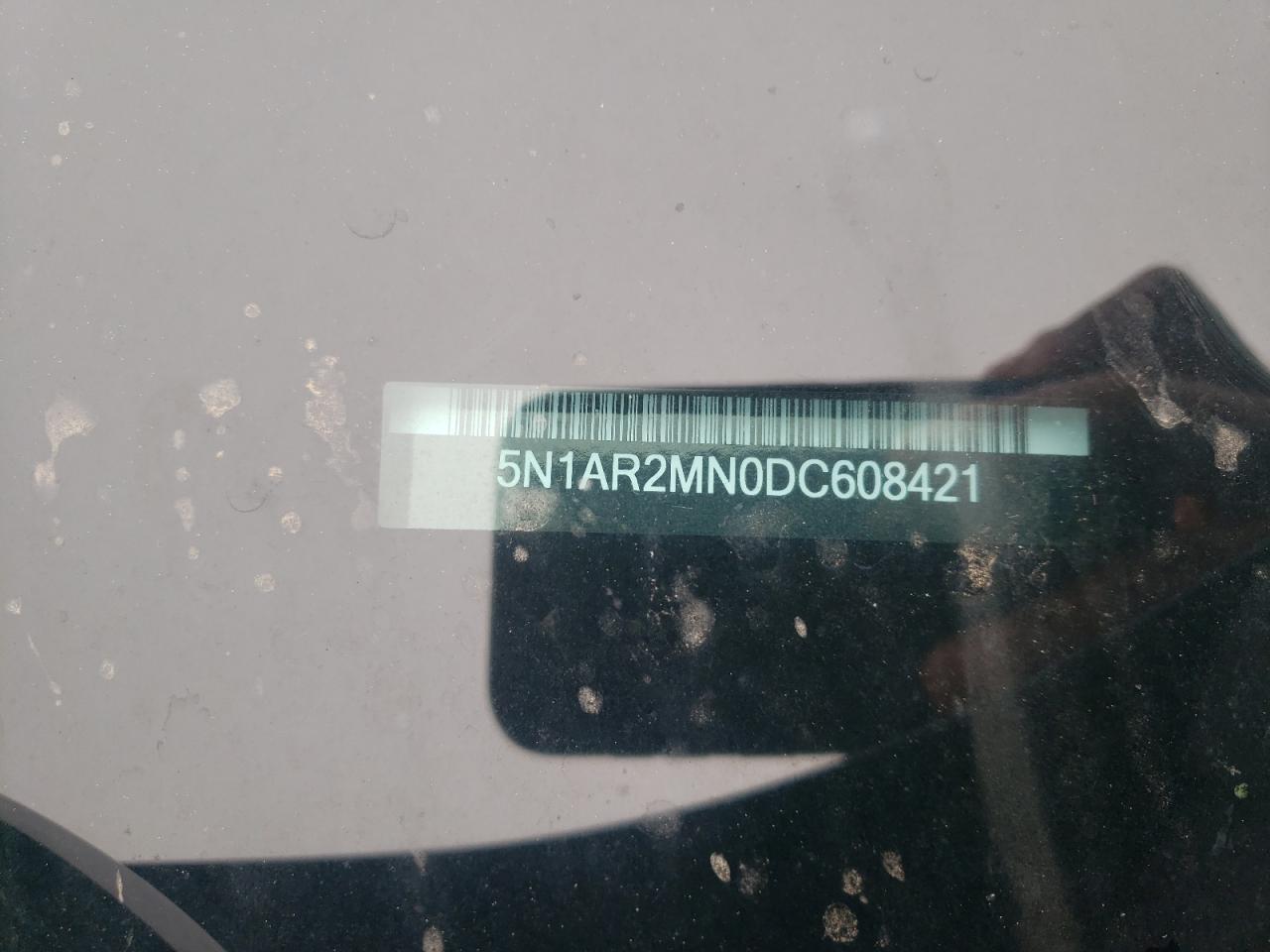 Photo 10 from auction – 2013 NISSAN PATHFINDER with VIN 5N1AR2MN0DC608421