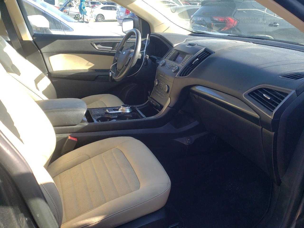 Photo 5 from auction – 2019 FORD EDGE SE with VIN 2FMPK3G98KBC51084