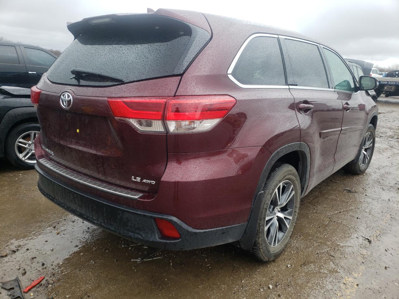 Photo 4 from auction – 2018 TOYOTA HIGHLANDER with VIN 5TDBZRFH5JS904540