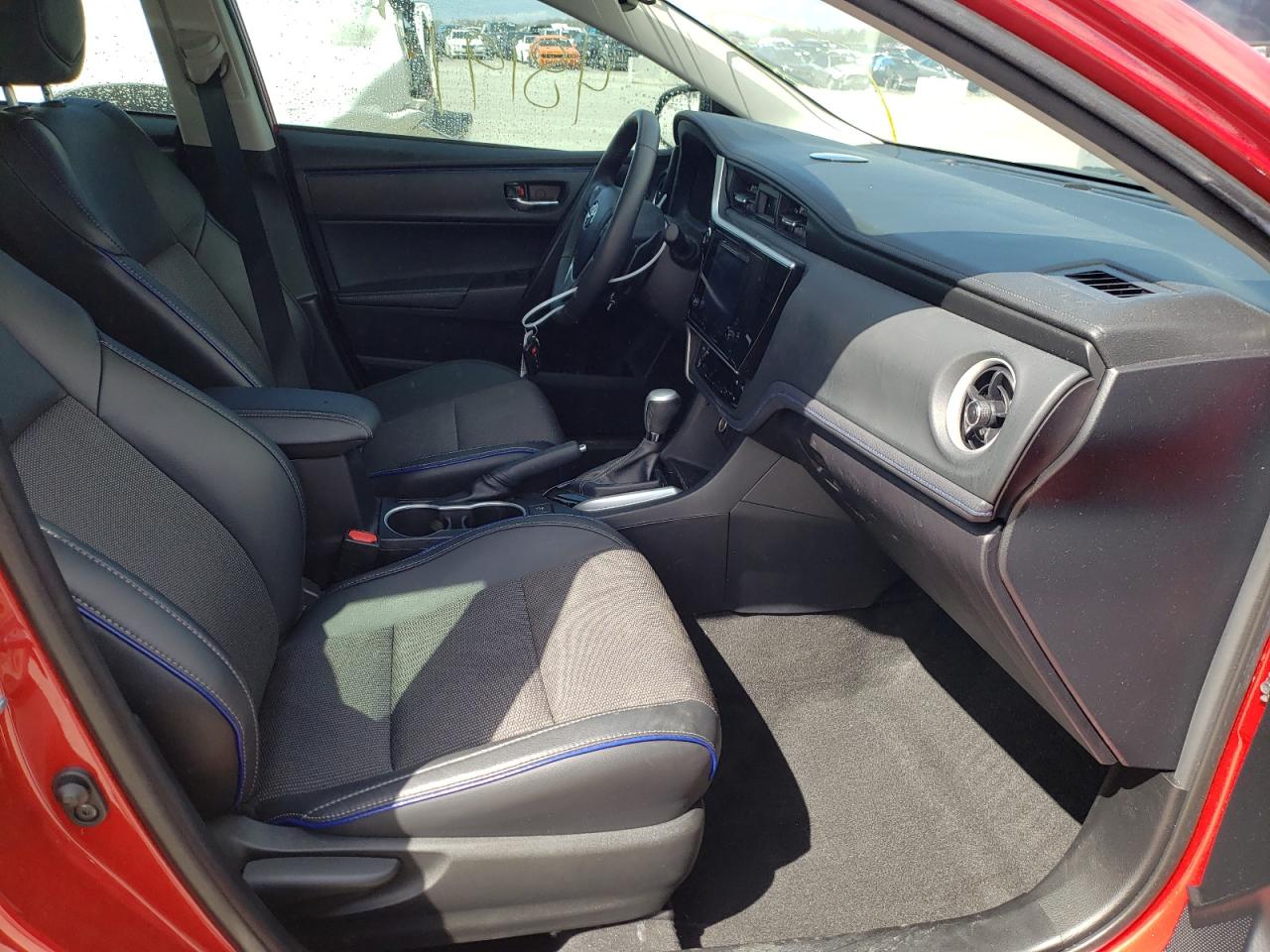 Photo 5 from auction – 2018 TOYOTA COROLLA L with VIN 2T1BURHE5JC088813