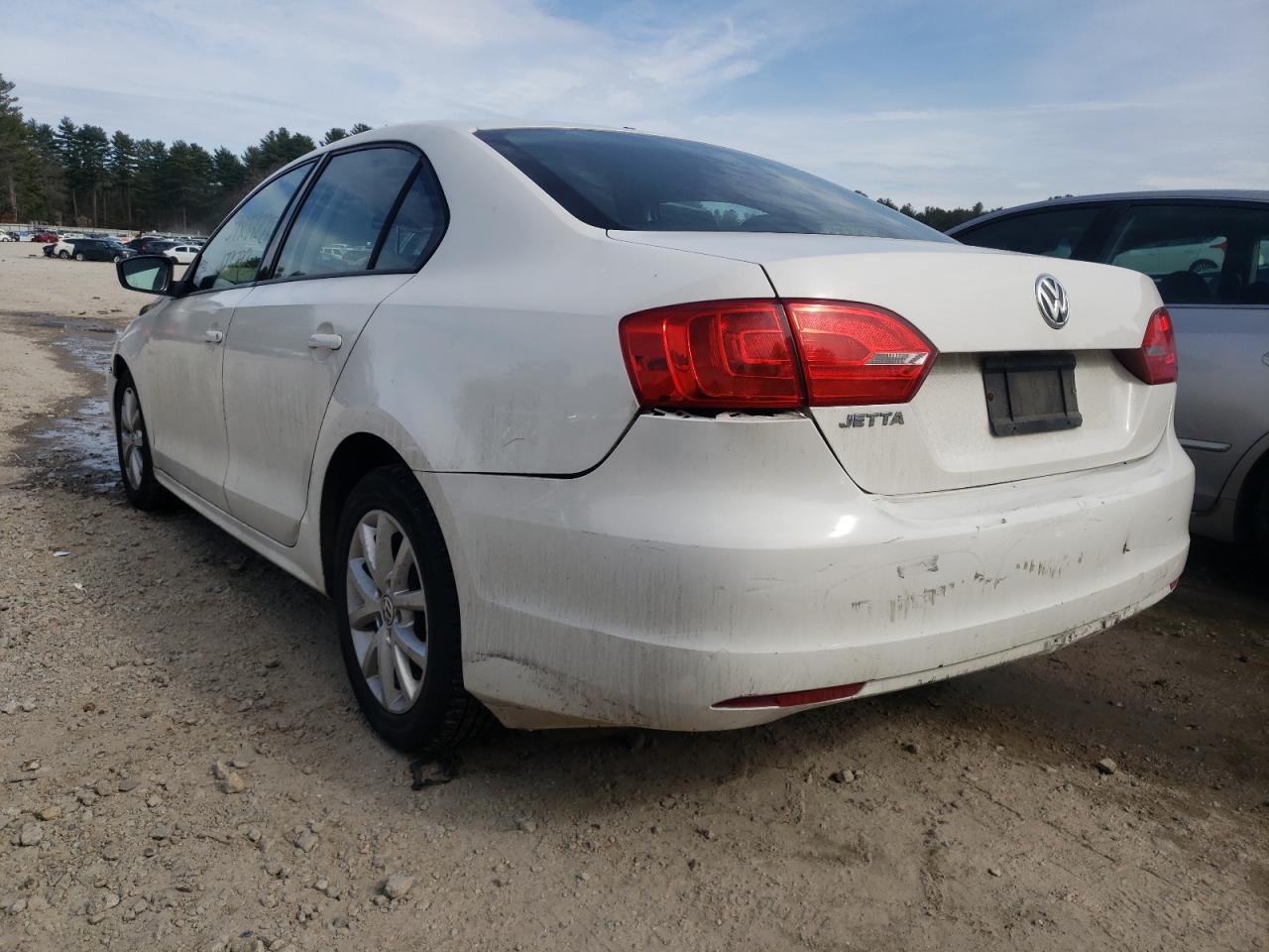 Photo 3 from auction – 2011 VOLKSWAGEN JETTA BASE with VIN 3VW2K7AJ9BM360237