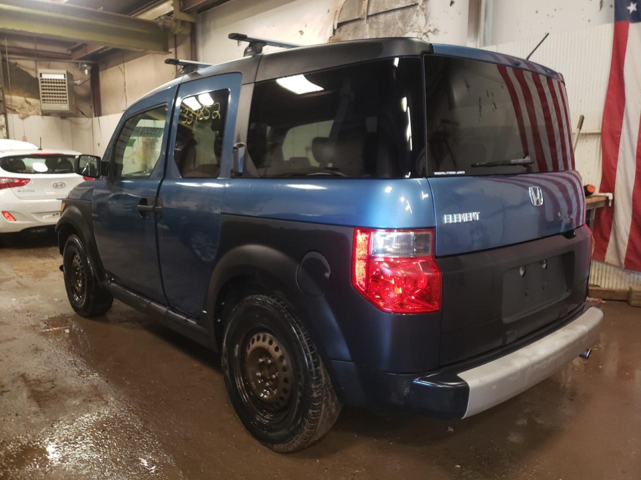 Photo 3 from auction – 2006 HONDA ELEMENT EX with VIN 5J6YH27666L005173