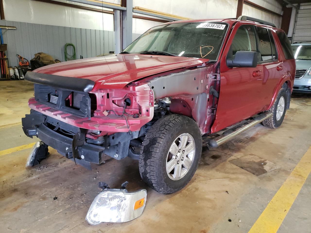 Photo 2 from auction – 2010 FORD EXPLORER X with VIN 1FMEU7DE3AUB15996