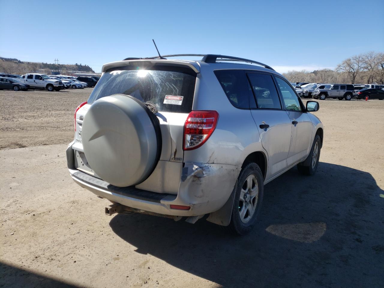 Photo 4 from auction – 2010 TOYOTA RAV4 with VIN JTMBF4DV0AD028234