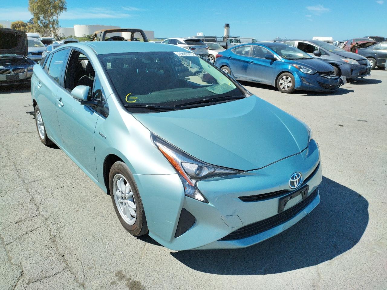 TOYOTA PRIUS 2016 with VIN JTDKARFUXG3025677 - Photo from auction