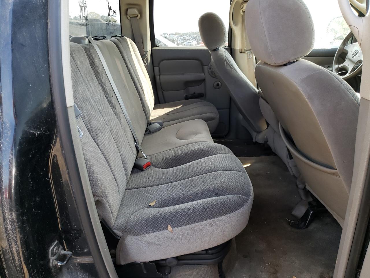 Photo 6 from auction – 2002 DODGE RAM 1500 with VIN 1D7HA18N72S654688