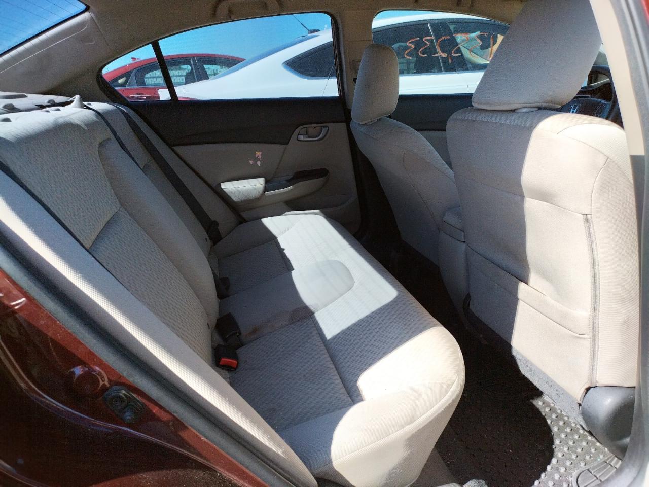Photo 6 from auction – 2015 HONDA CIVIC LX with VIN 19XFB2F55FE076168