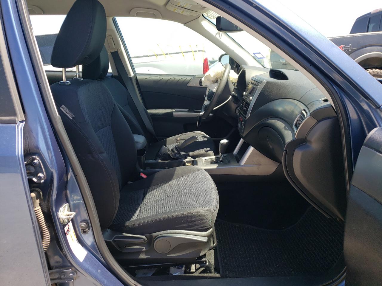 Photo 5 from auction – 2012 SUBARU FORESTER 2 with VIN JF2SHABC4CH467573