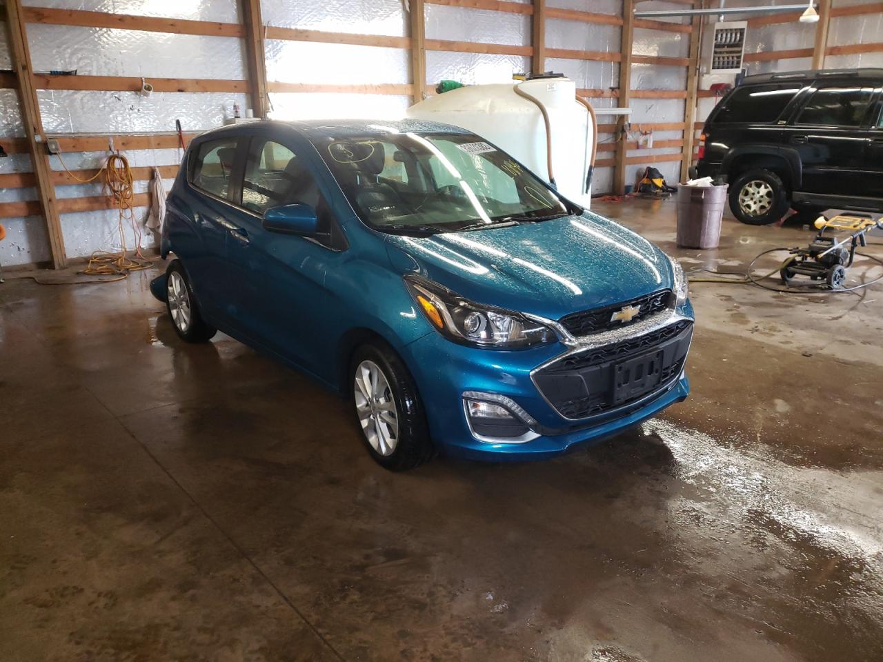 CHEVROLET SPARK 2LT 2020 with VIN KL8CF6SA2LC428846 - Photo from auction