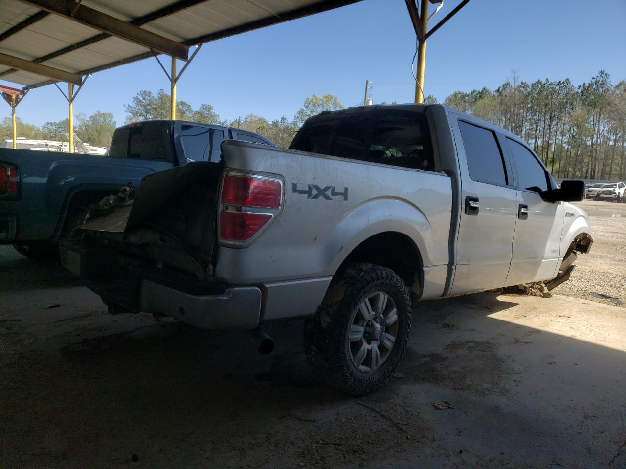 Photo 4 from auction – 2012 FORD F150 SUPER with VIN 1FTFW1ET0CKD92522