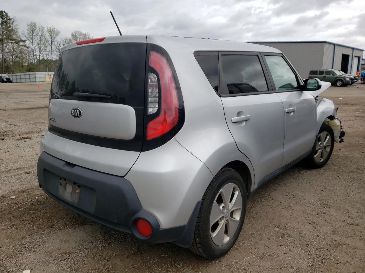 Photo 4 from auction – 2016 KIA SOUL with VIN KNDJN2A22G7867824