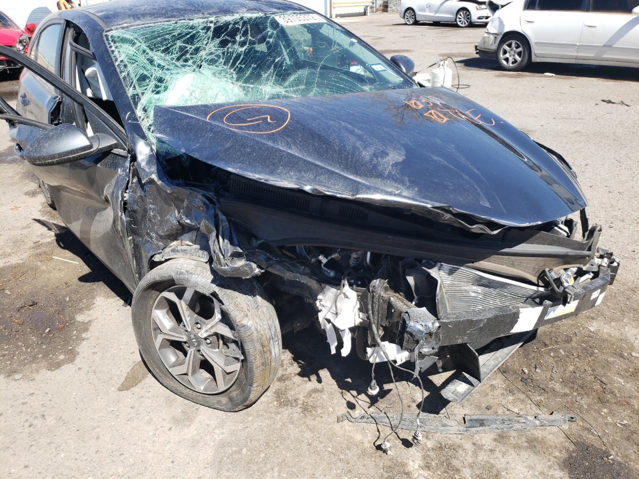 Photo 9 from auction – 2019 KIA FORTE FE with VIN 3KPF24AD9KE019816