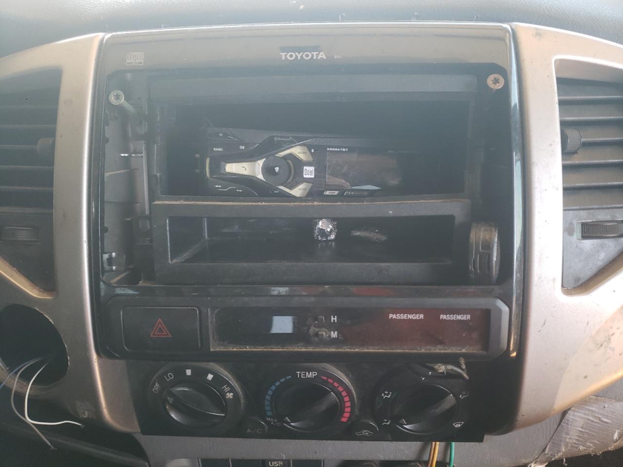 Photo 9 from auction – 2013 TOYOTA TACOMA DOU with VIN 5TFLU4EN8DX074373