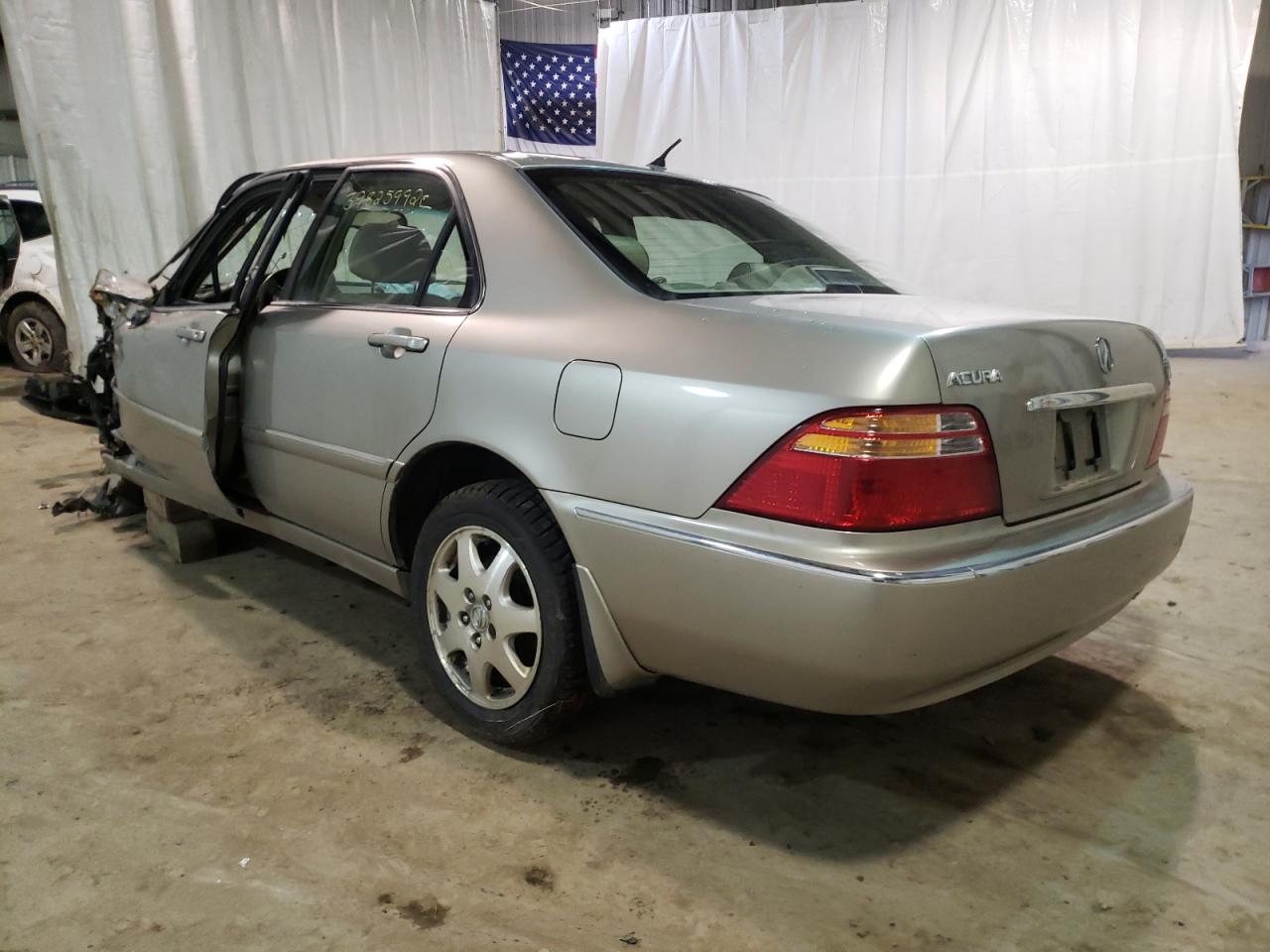 Photo 3 from auction – 2002 ACURA 3.5RL with VIN JH4KA96592C004707