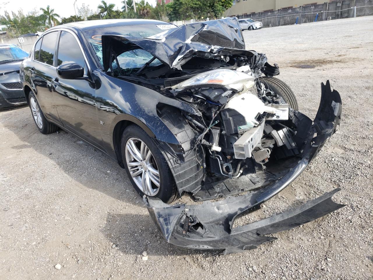 Photo 1 from auction – 2015 INFINITI Q40 with VIN JN1CV6AR0FM521271