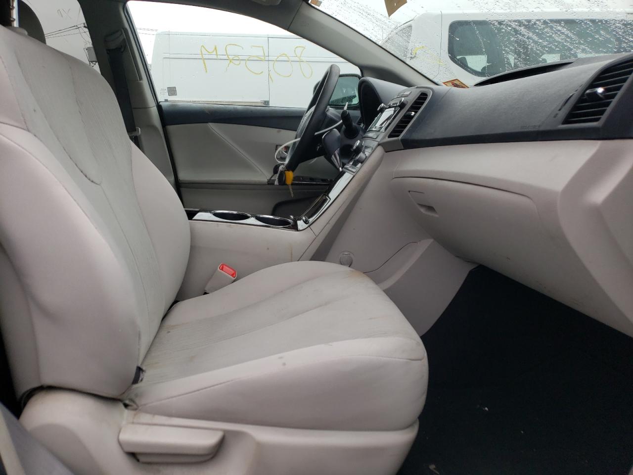 Photo 5 from auction – 2010 TOYOTA VENZA with VIN 4T3ZK3BB3AU031919