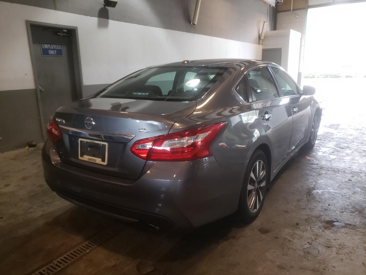 Photo 4 from auction – 2017 NISSAN ALTIMA 2.5 with VIN 1N4AL3APXHC128397