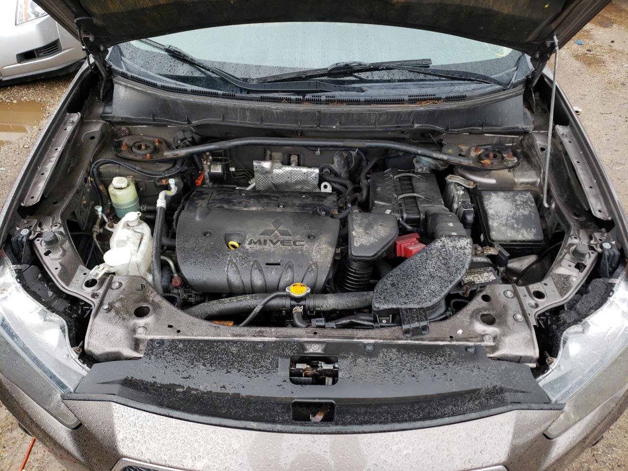 Zdjęcie 7 z aukcji – 2011 MITSUBISHI OUTLANDER z VIN JA4JT3AW0BU031836