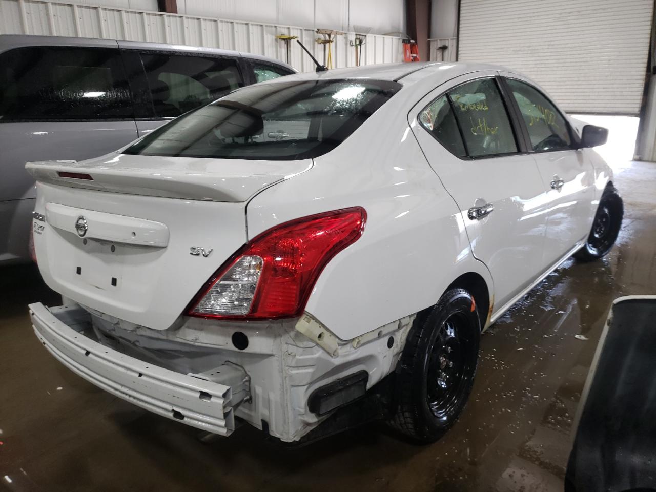 Photo 4 from auction – 2017 NISSAN VERSA S with VIN 3N1CN7AP4HK469425