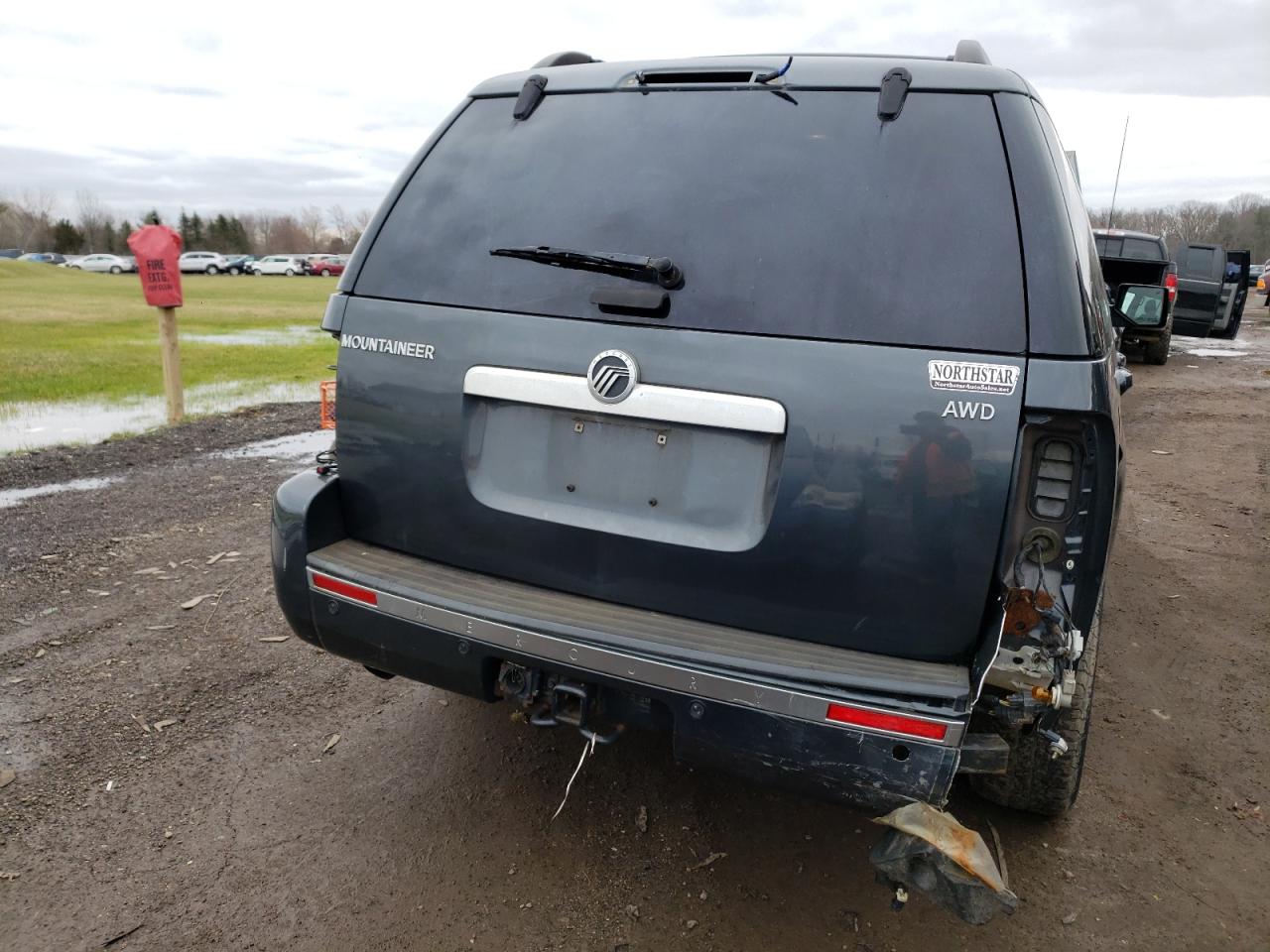 Photo 9 from auction – 2010 MERCURY MOUNTAINEE with VIN 4M2EN4HE5AUJ07323