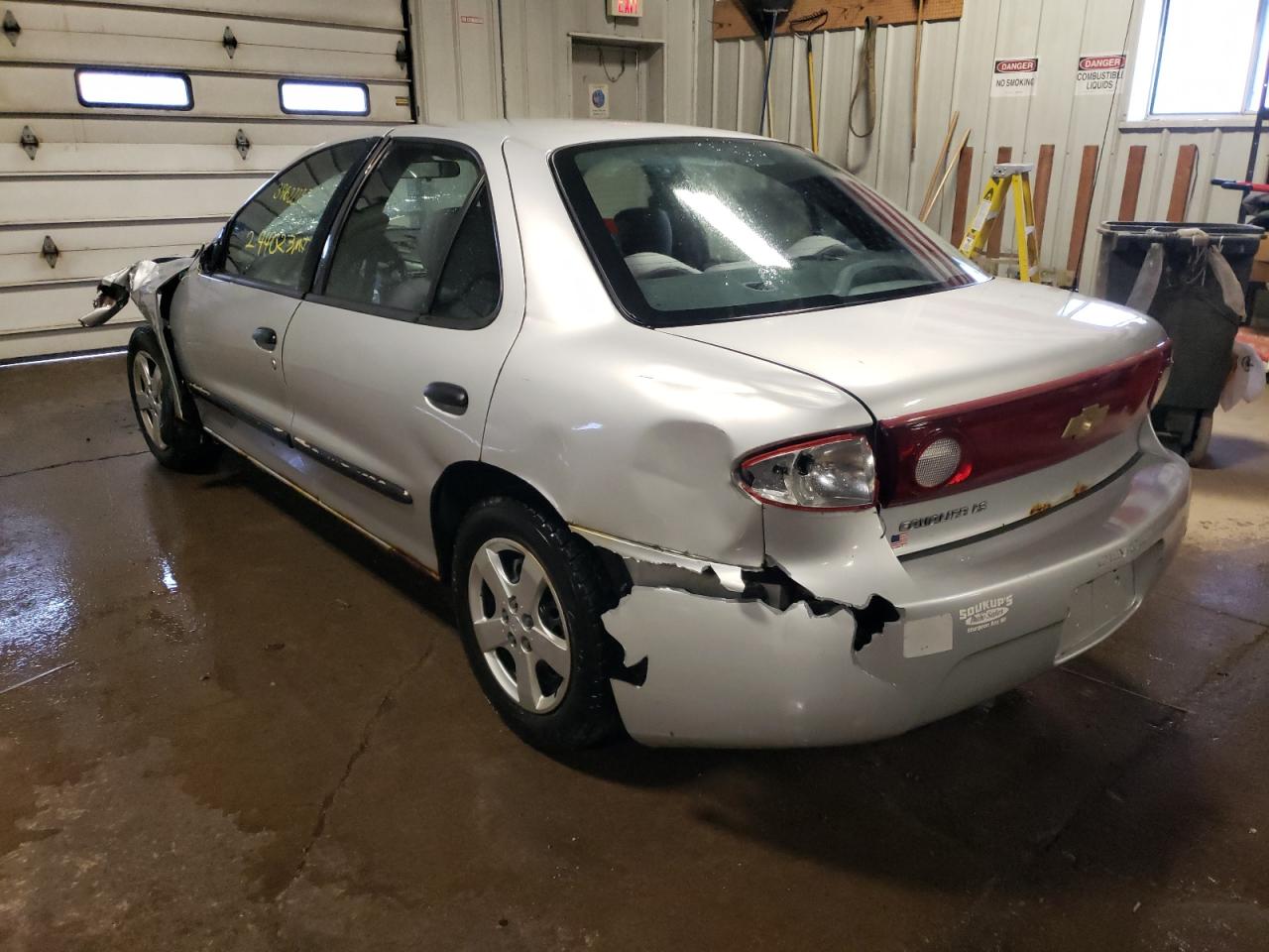 Photo 3 from auction – 2005 CHEVROLET CAVALIER L with VIN 1G1JF52F857183365