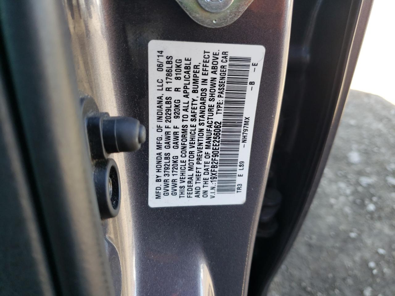 Photo 10 from auction – 2014 HONDA CIVIC EXL with VIN 19XFB2F90EE256062