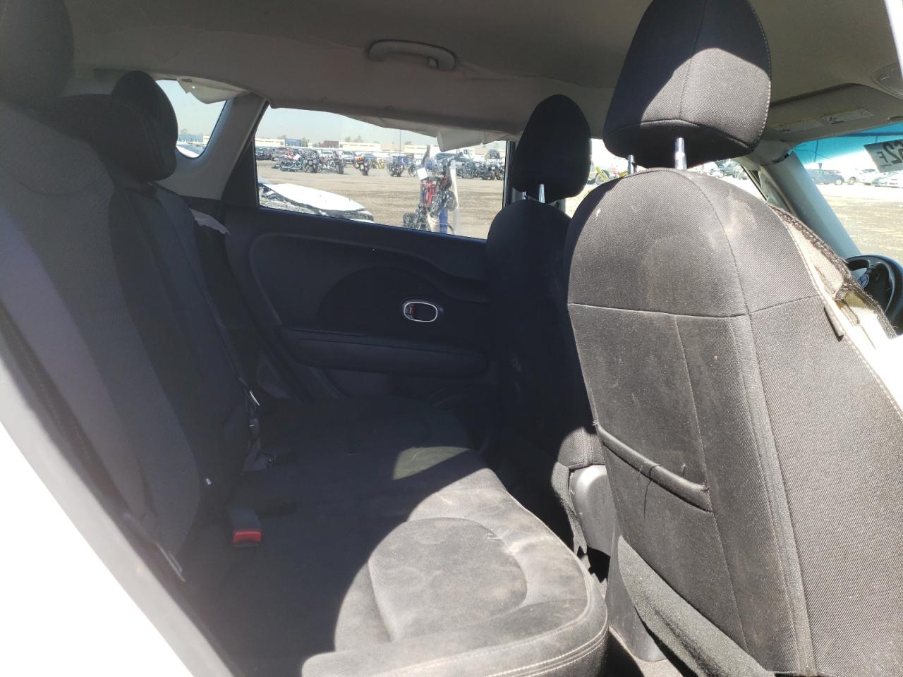 Photo 6 from auction – 2017 KIA SOUL + with VIN KNDJP3A54H7476086