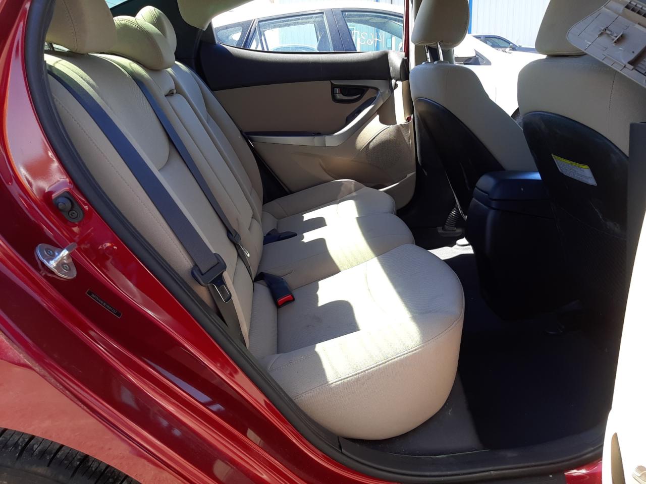 Photo 6 from auction – 2014 HYUNDAI ELANTRA SE with VIN 5NPDH4AE8EH541237