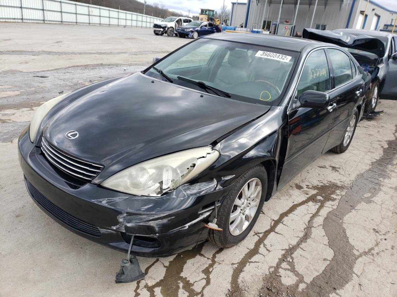 Photo 2 from auction – 2002 LEXUS ES 300 with VIN JTHBF30G225008188