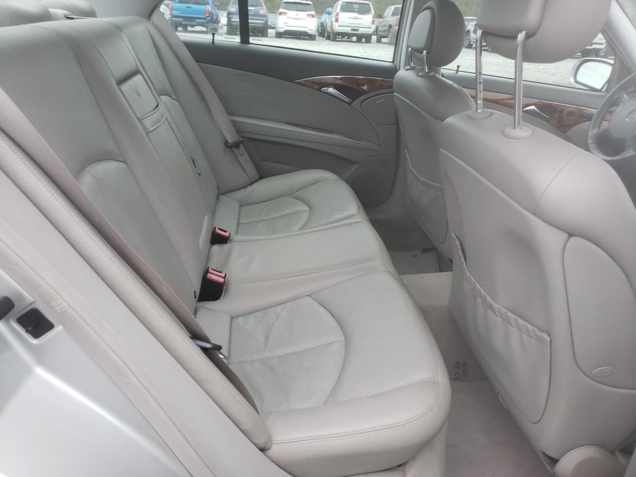 Photo 6 from auction – 2003 MERCEDES-BENZ E 320 with VIN WDBUF65J53A300246