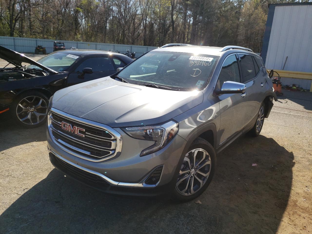 Photo 2 from auction – 2020 GMC TERRAIN SL with VIN 3GKALPEV9LL332460