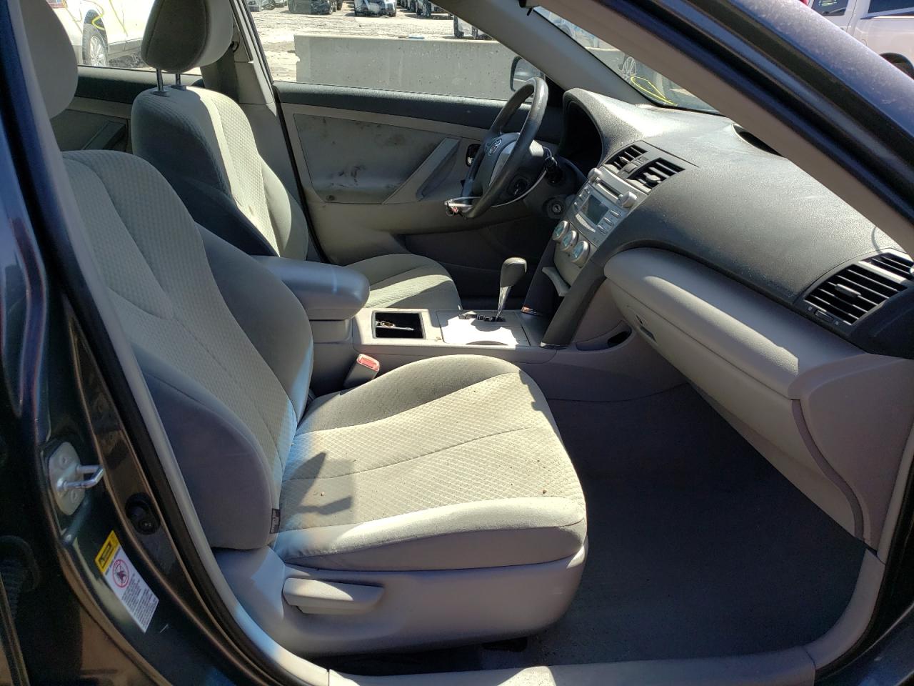 Photo 5 from auction – 2008 TOYOTA CAMRY CE with VIN 4T1BE46KX8U746322