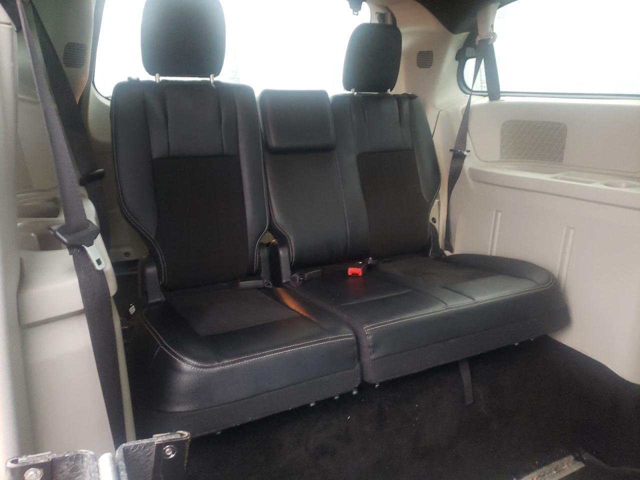 Photo 9 from auction – 2019 DODGE GRAND CARA with VIN 2C4RDGCG7KR726248