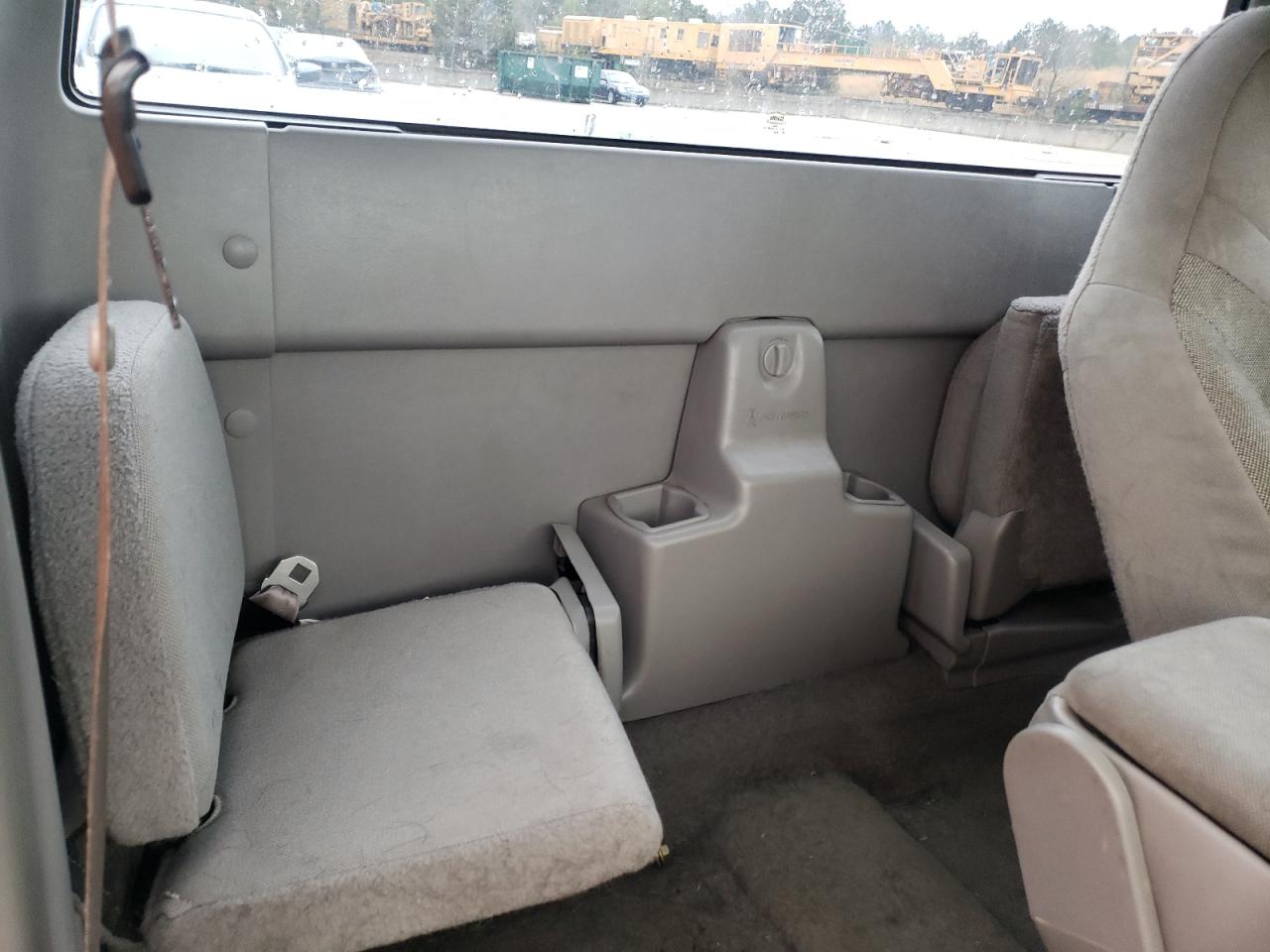 Photo 6 from auction – 2000 FORD RANGER SUP with VIN 1FTYR14V4YTA06009