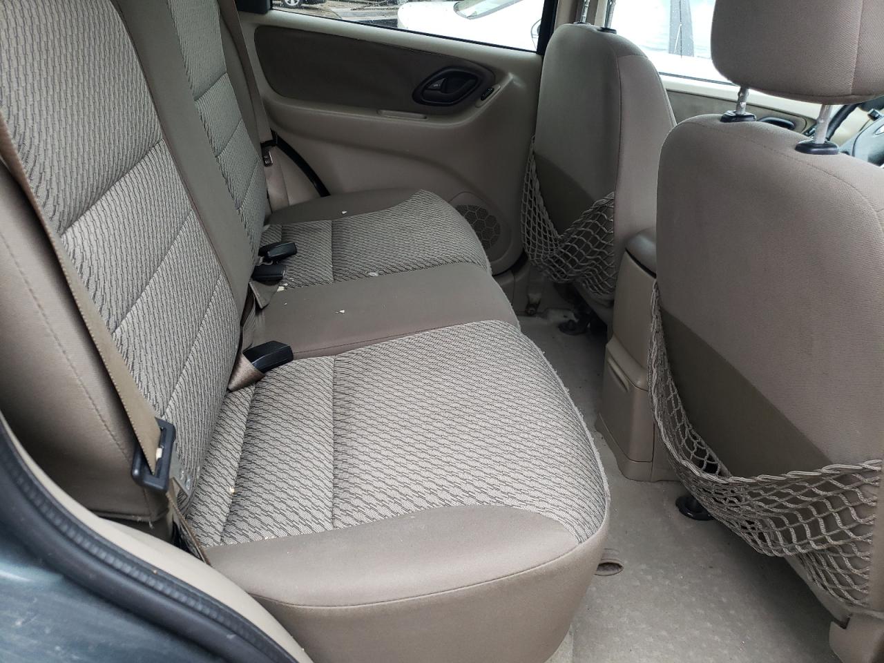 Foto 6 de la subasta – 2004 FORD ESCAPE XLT con VIN 1FMCU93194DA01927