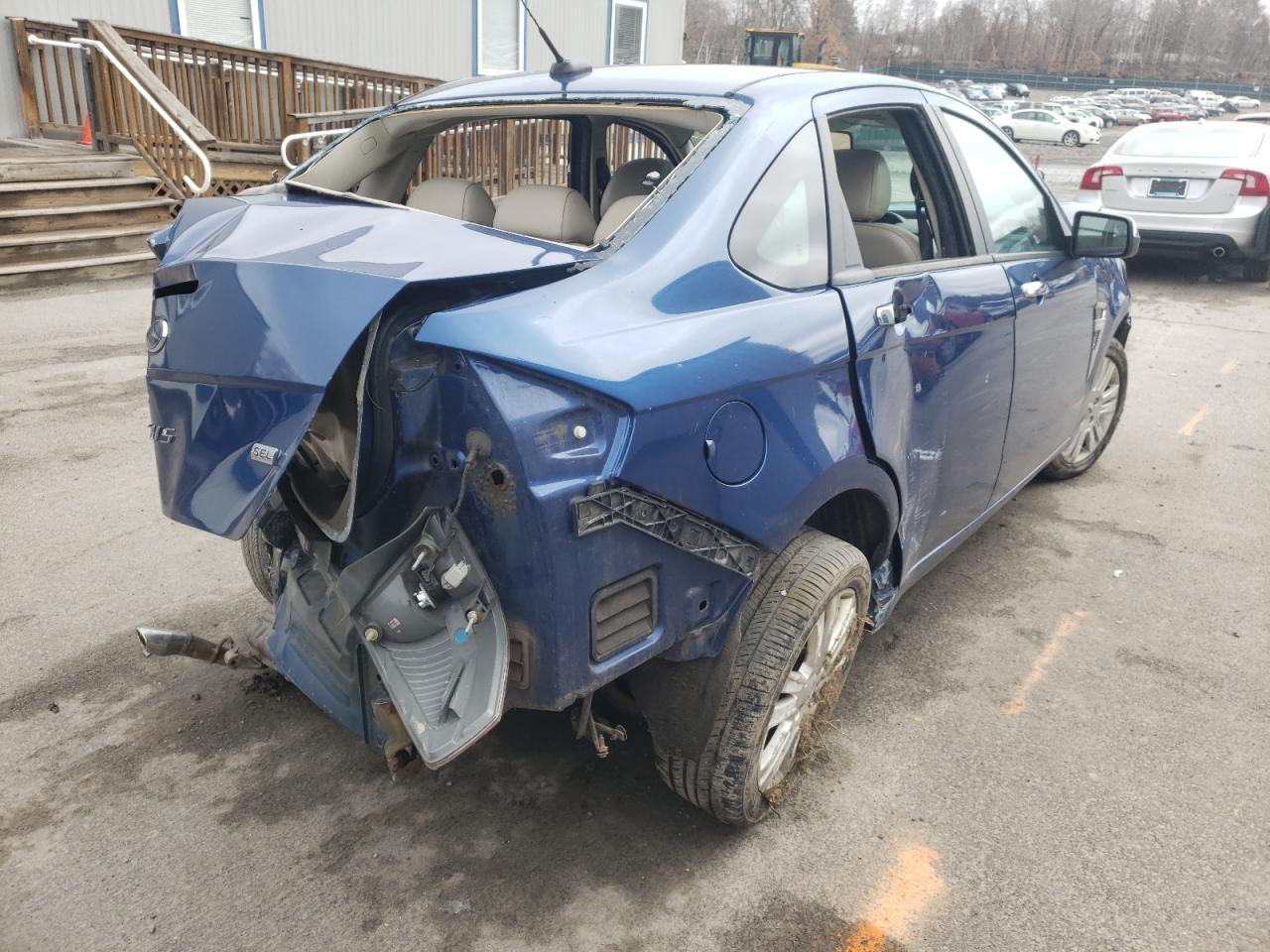 Photo 4 from auction – 2009 FORD FOCUS SEL with VIN 1FAHP37N79W212461