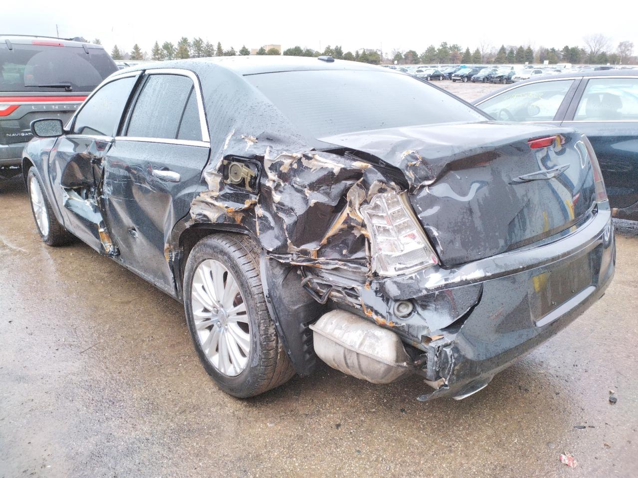 Photo 3 from auction – 2011 CHRYSLER 300C with VIN 2C3CK6CT0BH515437