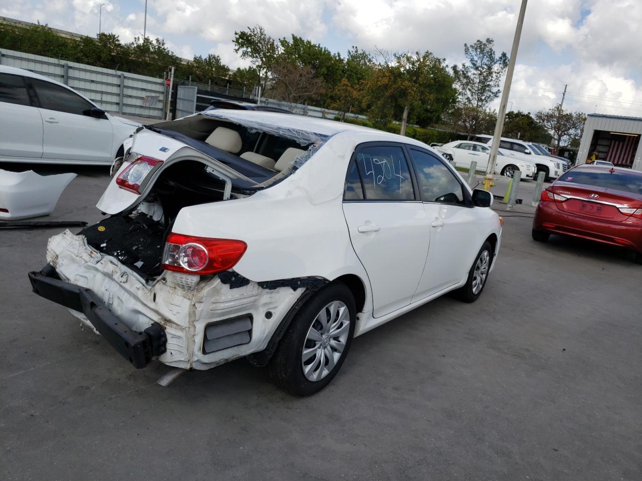 Photo 4 from auction – 2013 TOYOTA COROLLA BA with VIN 2T1BU4EE3DC124204