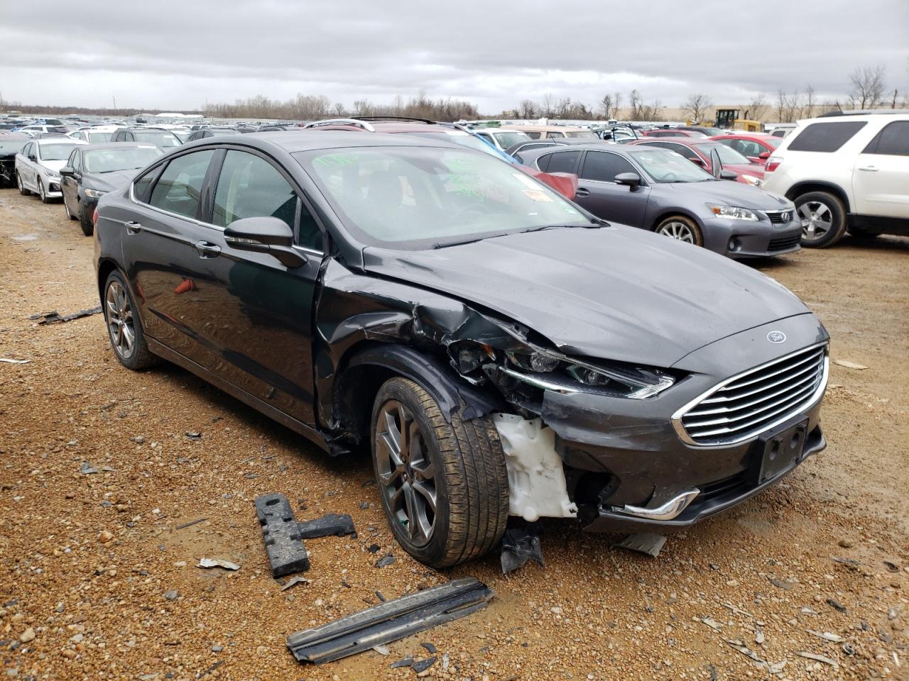 FORD FUSION SEL 2020 with VIN 3FA6P0CD9LR152552 - Photo from auction