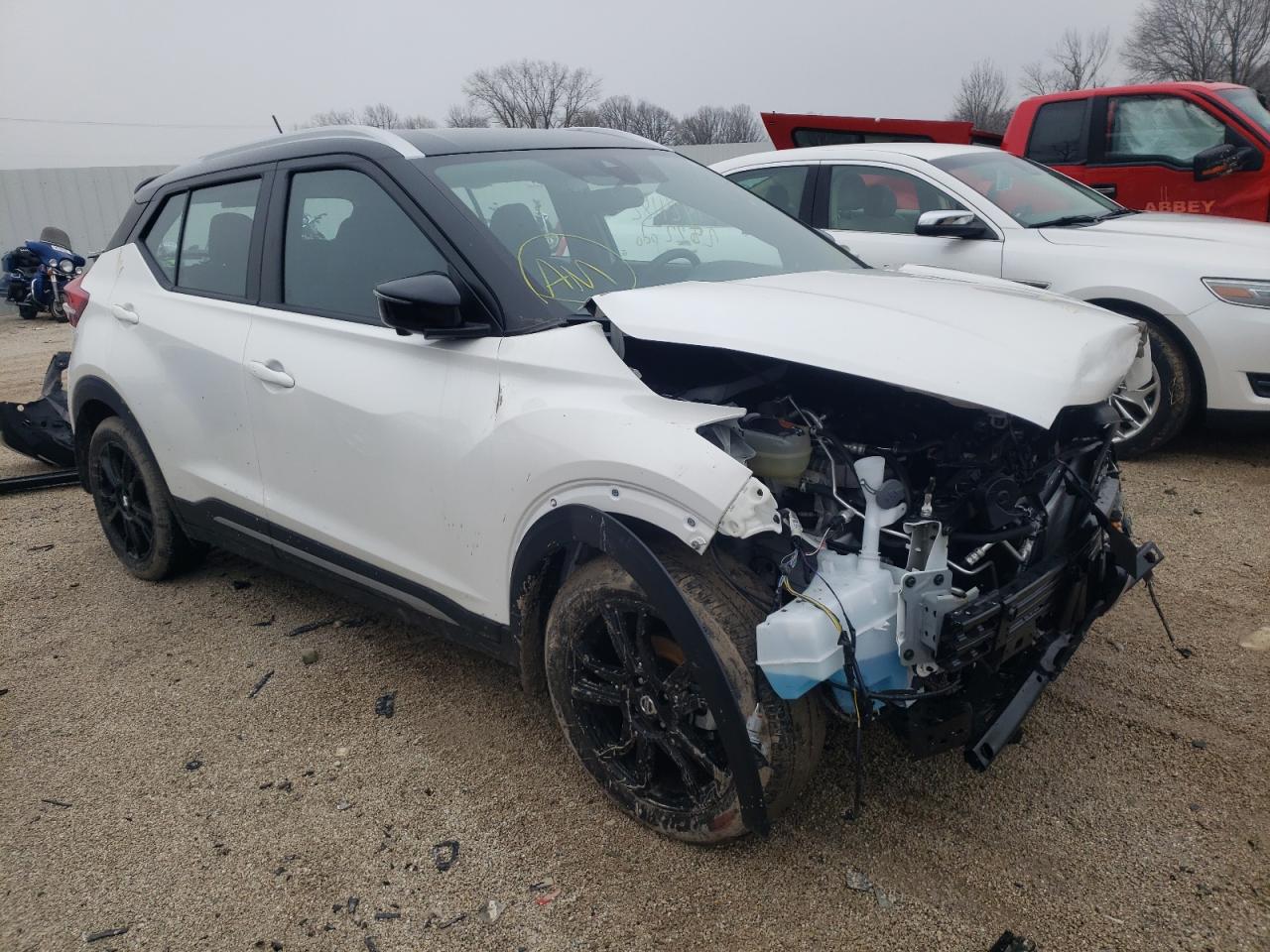 NISSAN KICKS SR 2020 with VIN 3N1CP5DV5LL581078 - Photo from auction