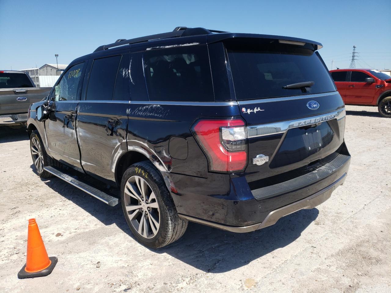 Photo 3 from auction – 2021 FORD EXPEDITION with VIN 1FMJU1NT8MEA48996