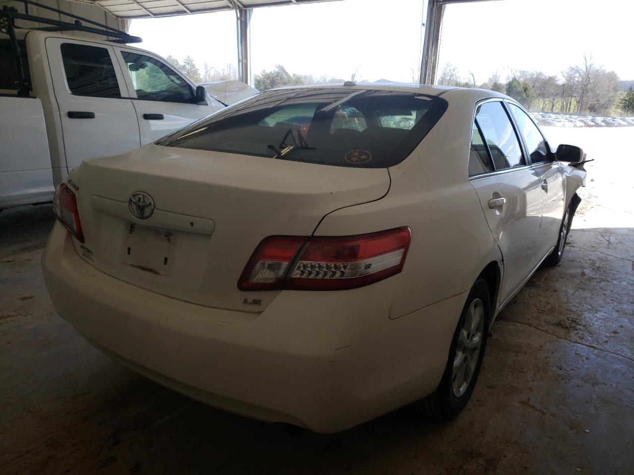 Photo 4 from auction – 2011 TOYOTA CAMRY BASE with VIN 4T4BF3EK6BR175742