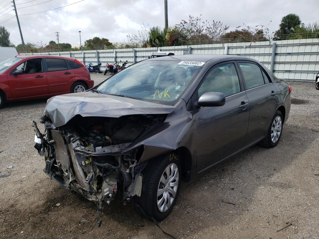 Photo 2 from auction – 2013 TOYOTA COROLLA with VIN 5YFBU4EE7DP132788