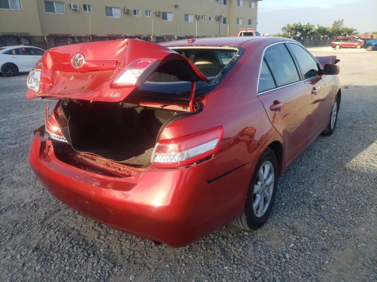 Photo 4 from auction – 2011 TOYOTA CAMRY BASE with VIN 4T1BF3EK2BU726436