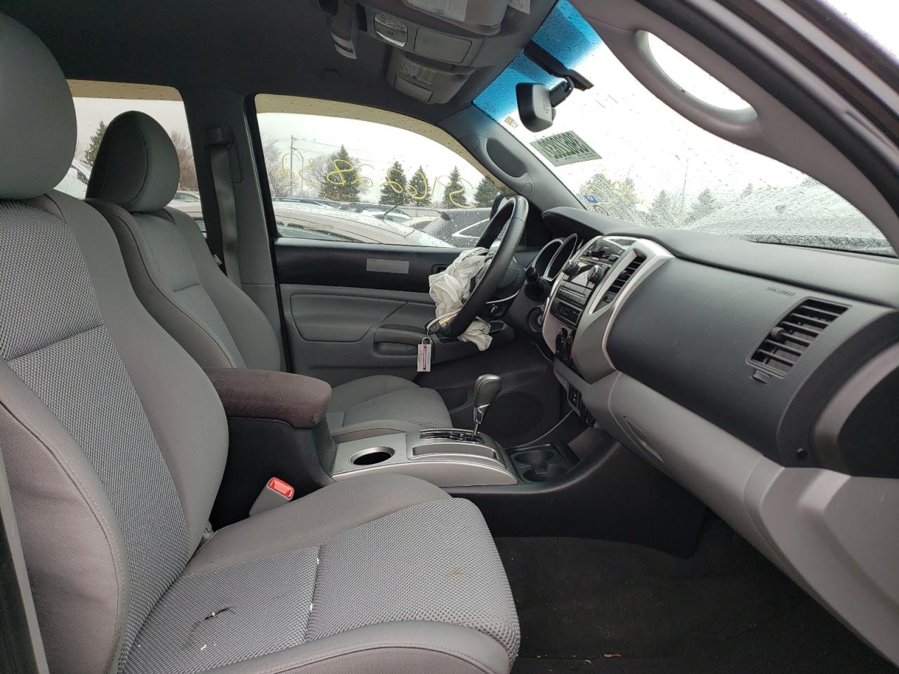 صورة رقم 5 من المزاد - 2012 TOYOTA TACOMA DOU مع VIN 5TFLU4EN2CX044705