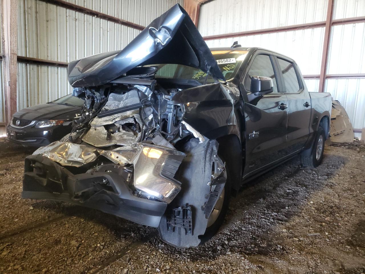 Photo 2 from auction – 2021 CHEVROLET SILVERADO with VIN 1GCUYDED1MZ385339