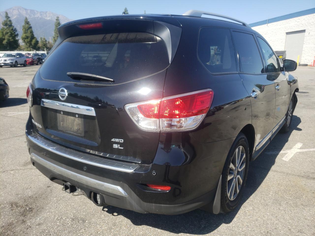 Photo 4 from auction – 2014 NISSAN PATHFINDER with VIN 5N1AR2MM2EC632308