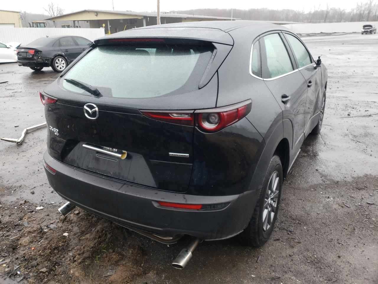 Photo 4 from auction – 2021 MAZDA CX-30 with VIN 3MVDMBAL0MM260877